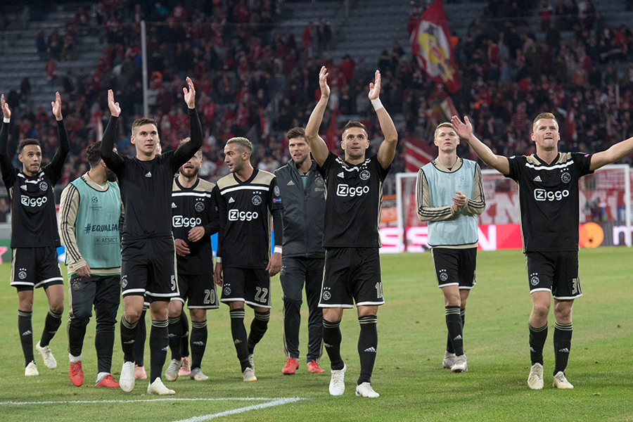Ajax Jubileumpodcast #2 - 125 jaar: reisverhalen